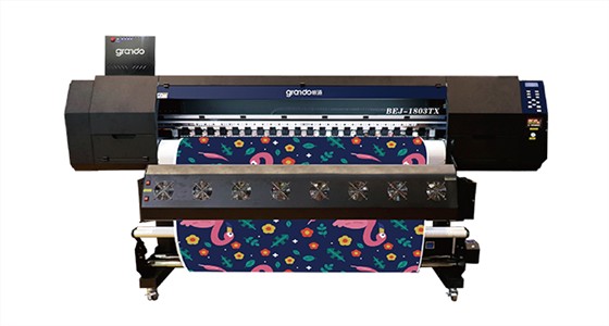 户外写真机如何进行日常的使用操作和维护保养